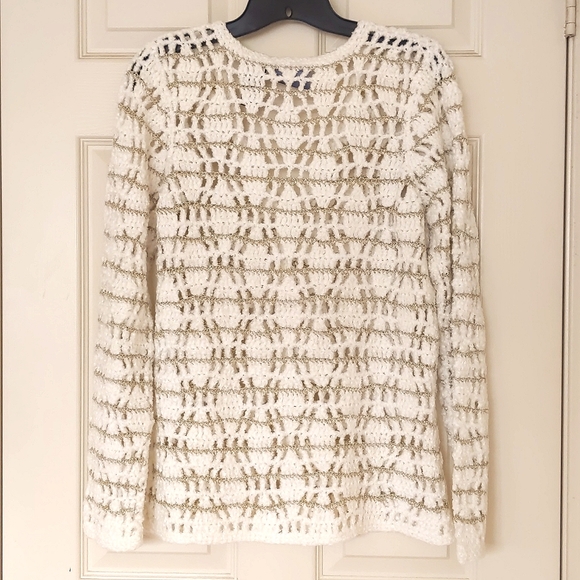 NWOT. Woman's Crochet cardigan sweater with sparkling gold. - Picture 2 of 4